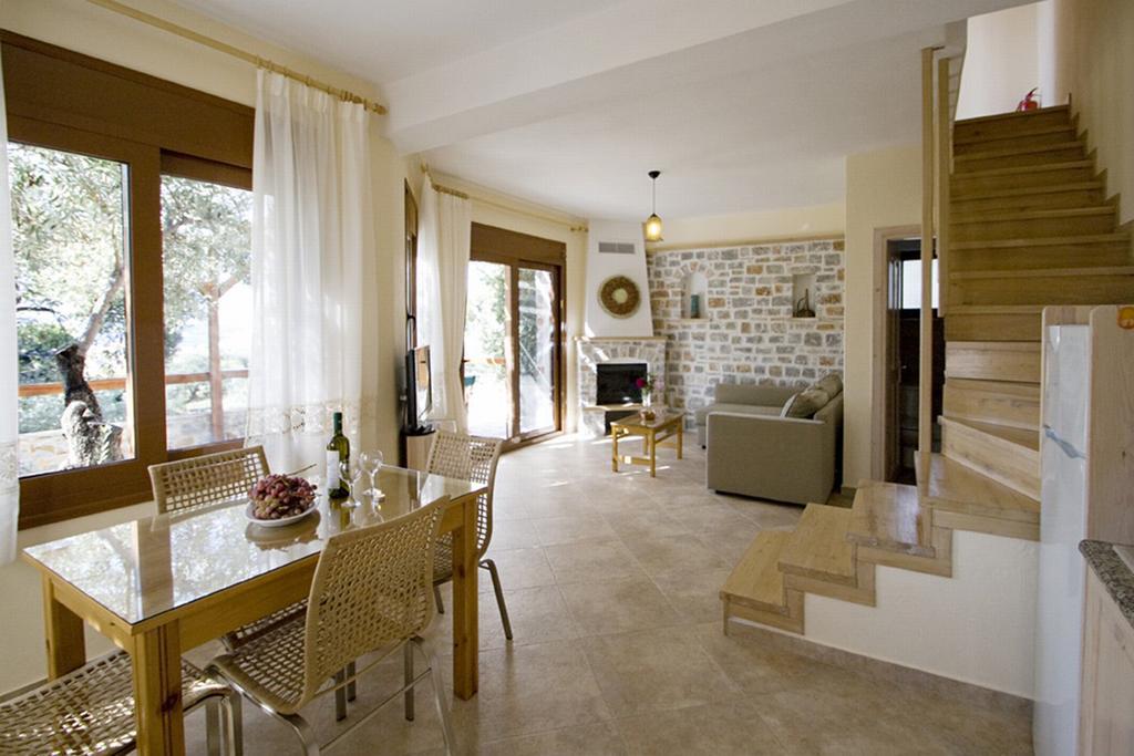 Villas Zoe Ksanemos ภายนอก รูปภาพ